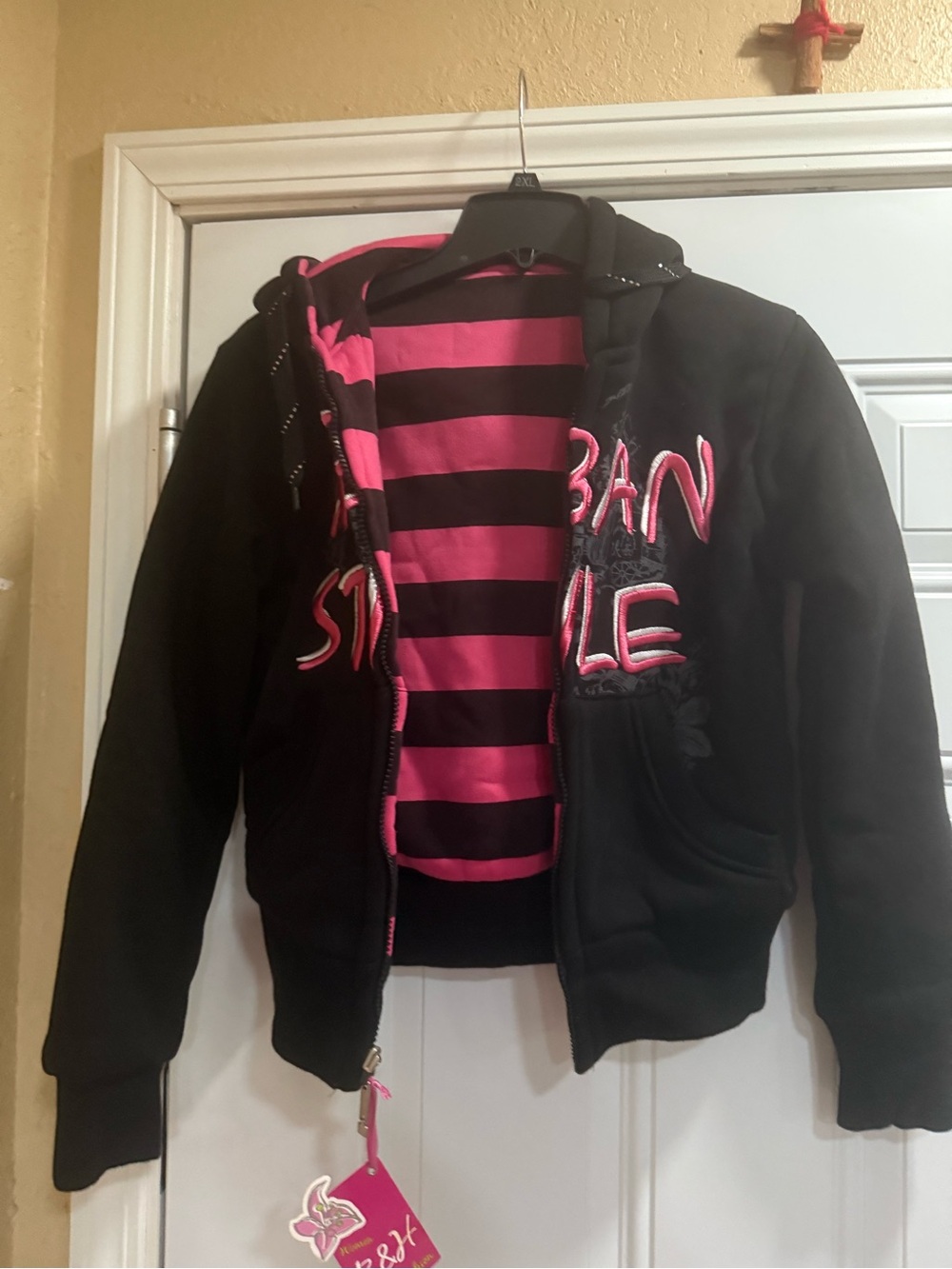 Girls Black & Hot Pink Hooded Zip-Up Sweatshirt